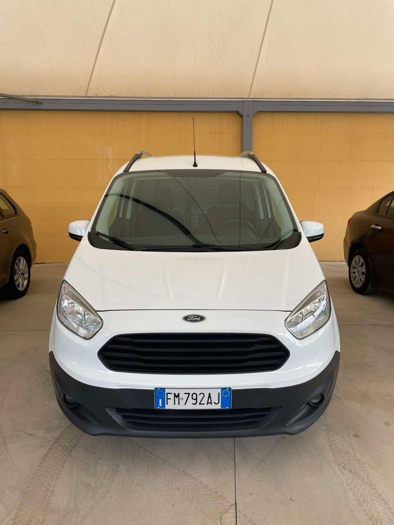 Ford Transit Courier Transit Courier 1.5 TDCi 75CV Van Trend