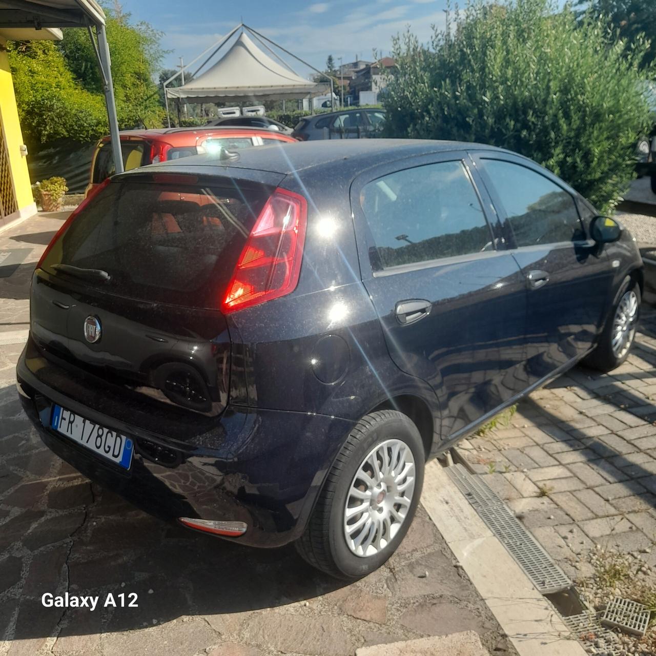 Fiat Punto 1.3 MJT II S&S 95 CV 5 porte Street