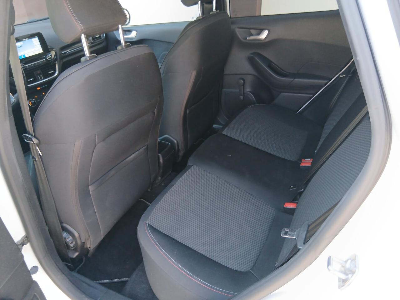 Ford Fiesta 1.0 Ecoboost 125 CV 5 porte ST-Line tua a € 179 mese