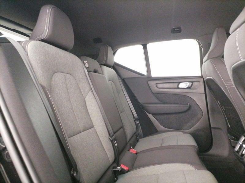 Volvo XC40 2.0 b3 Core auto