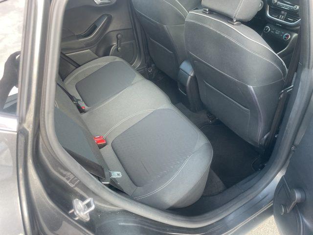 FORD Fiesta 1.1 BENZ 85 CV 5 porte Titanium OK NEOPATENTATI