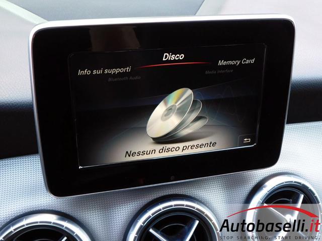 MERCEDES-BENZ CLA 200 d AUTOMATICA SPORT ''NIGHT PACK'' 2.200cc 136cv