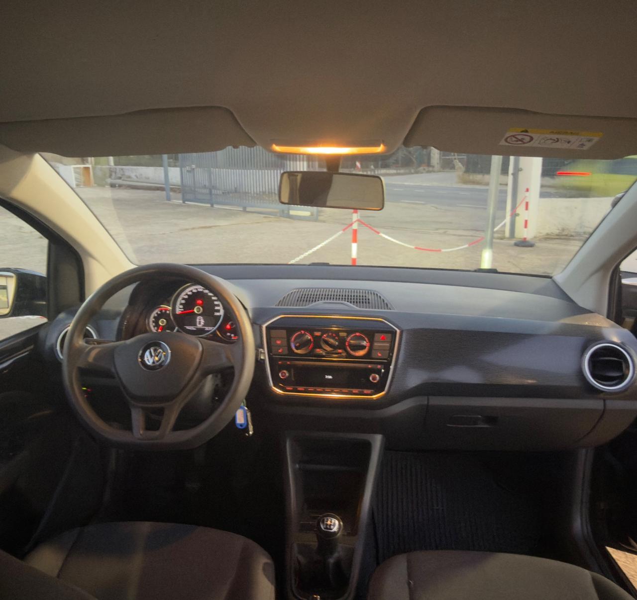 Volkswagen up! 1.0 5p. Anno 2017