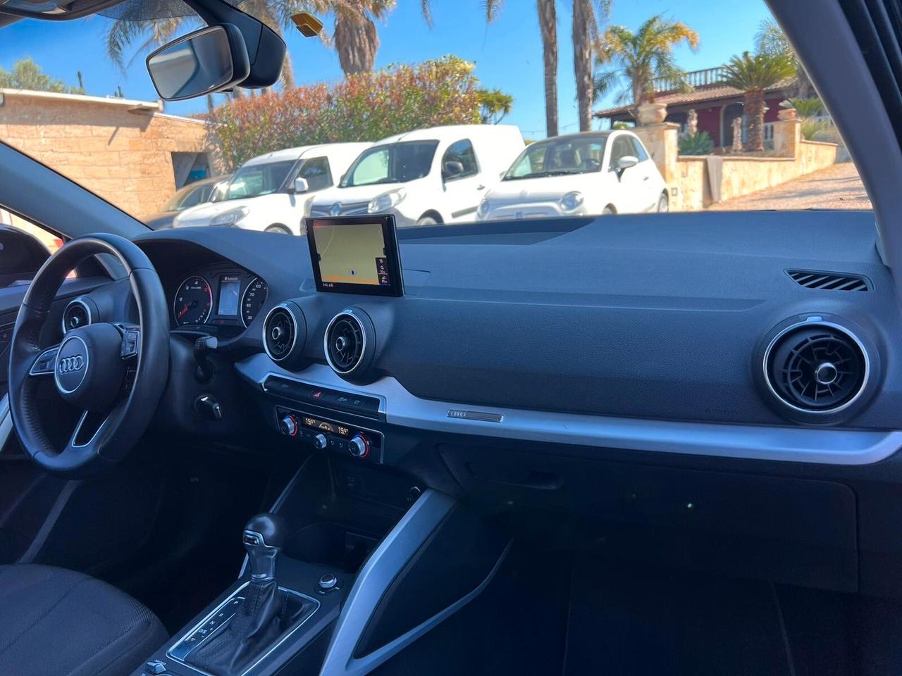 Audi Q2 30 TDI S tronic Business