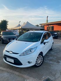 Ford Fiesta Fiesta 1.4 5 porte Bz.- GPL