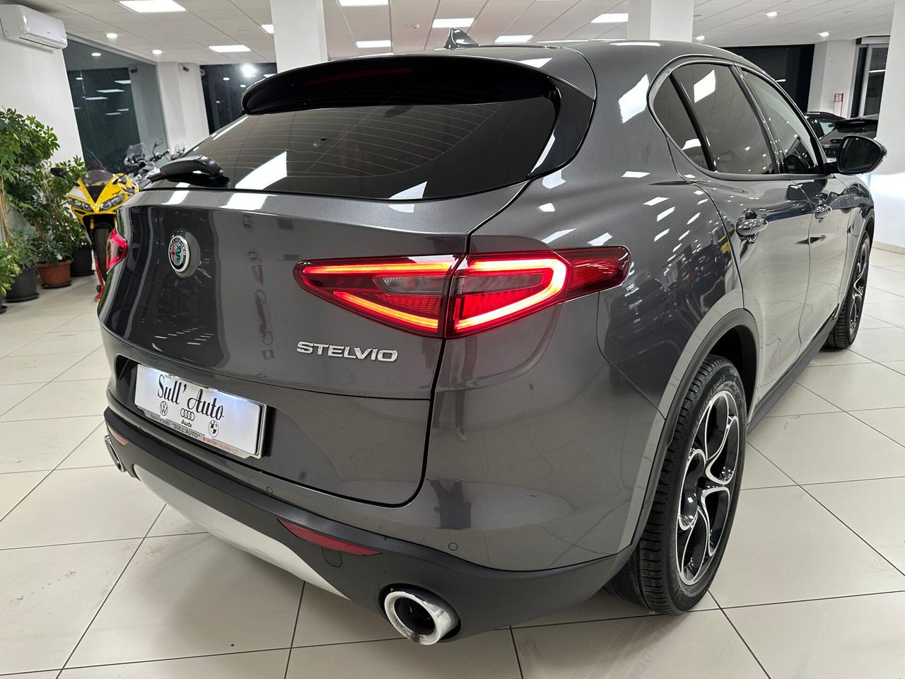 Alfa Romeo Stelvio 2.2 TD 190 CV AT8 SUPER - 2022