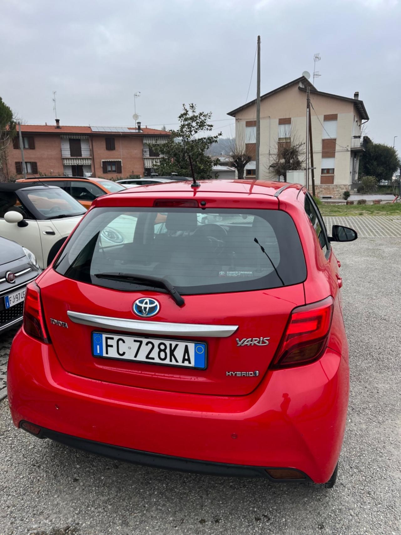 Toyota Yaris 1.5 Hybrid 5 porte Business