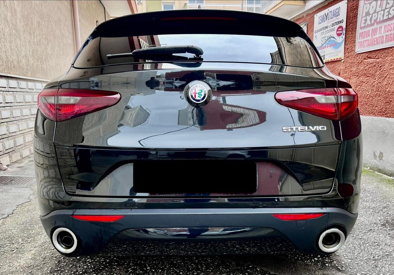 Alfa Romeo Stelvio 2.2 Turbodiesel