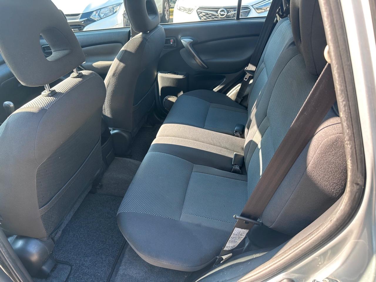 Toyota RAV 2.0 Tdi D-4D cat 5 porte Sol*CERCHI