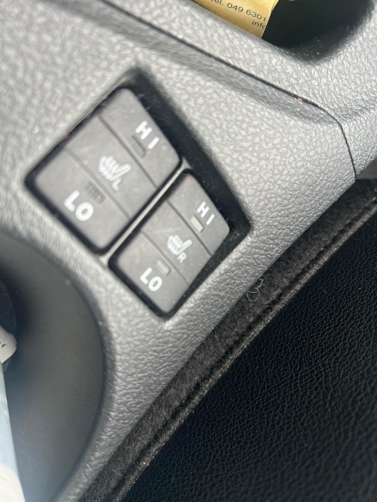 Toyota Auris Touring Sports 1.8 Hybrid Business