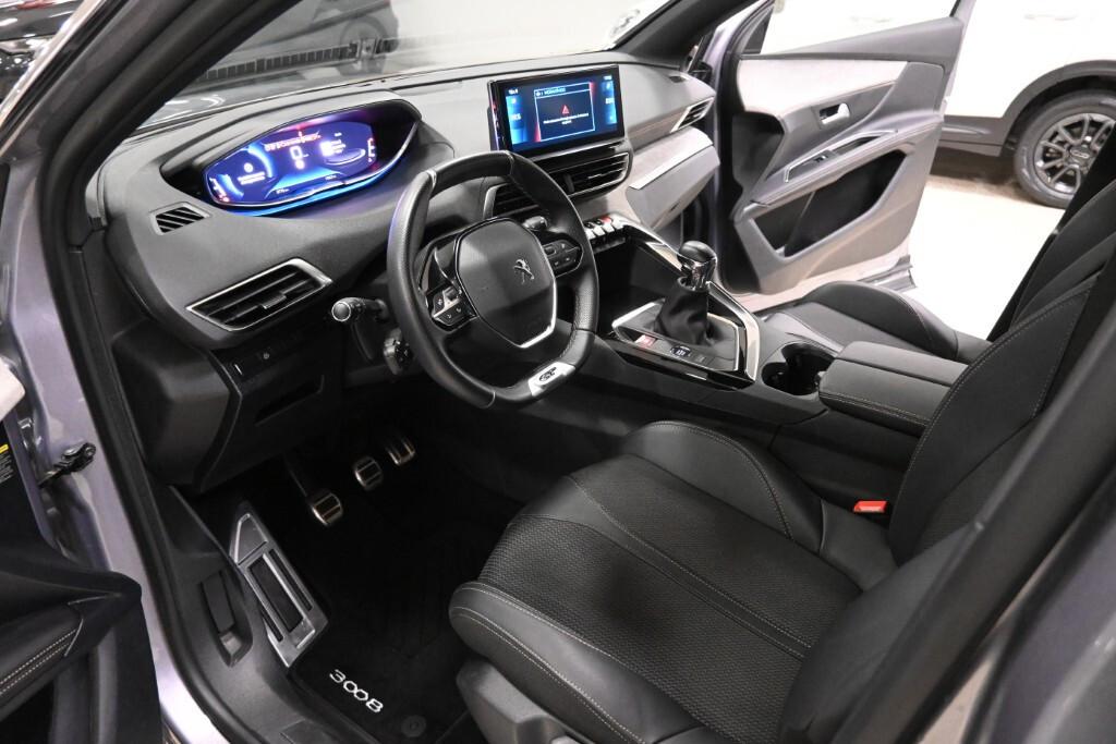 PEUGEOT 3008 1.2 130CV GT *2024 *9000KM