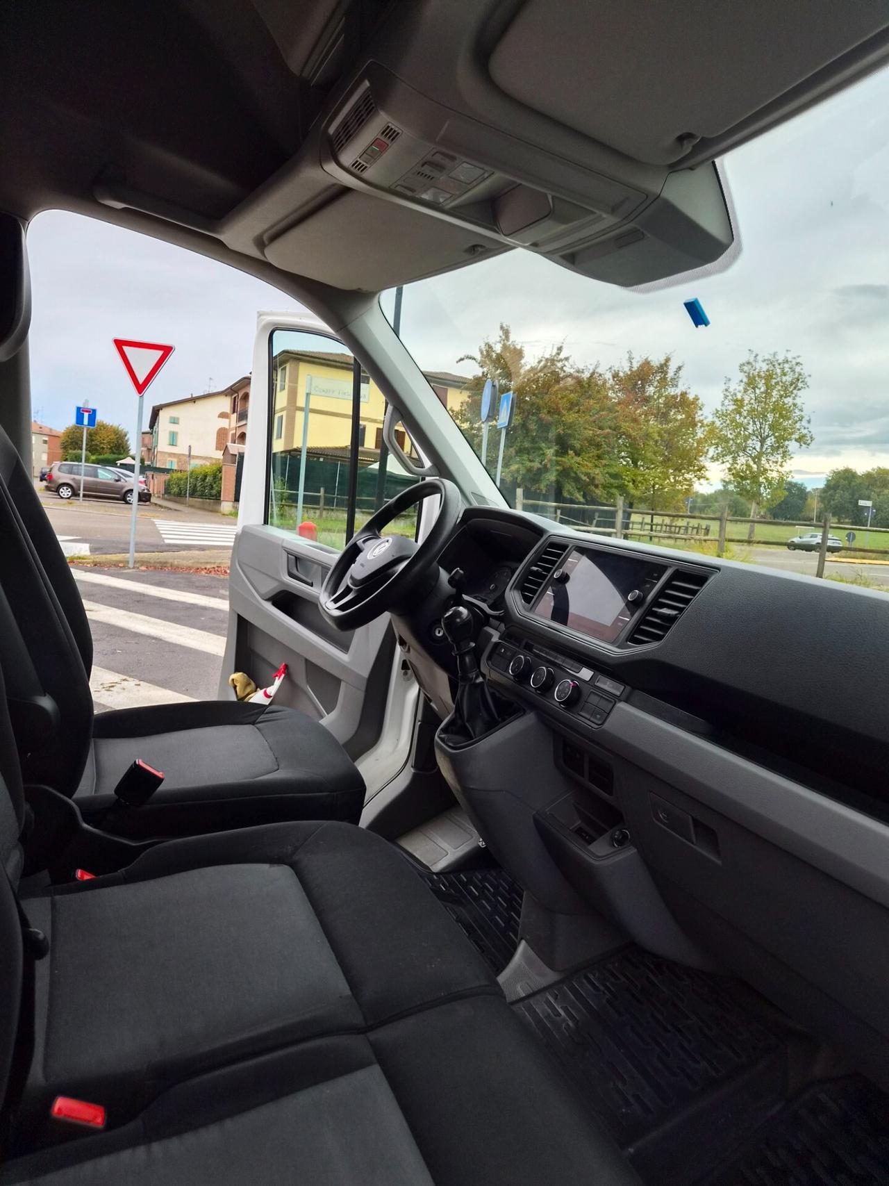VOLKSWAGEN CRAFTER 2.0 TDI 140 CAVALLI