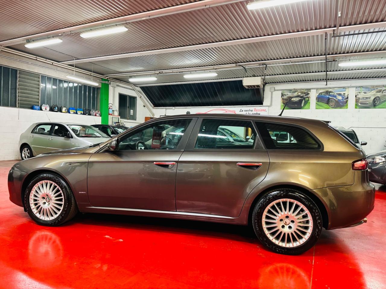 Alfa Romeo 159 1.9 JTDm 150CV Sportwagon Distinctive Q-Tronic
