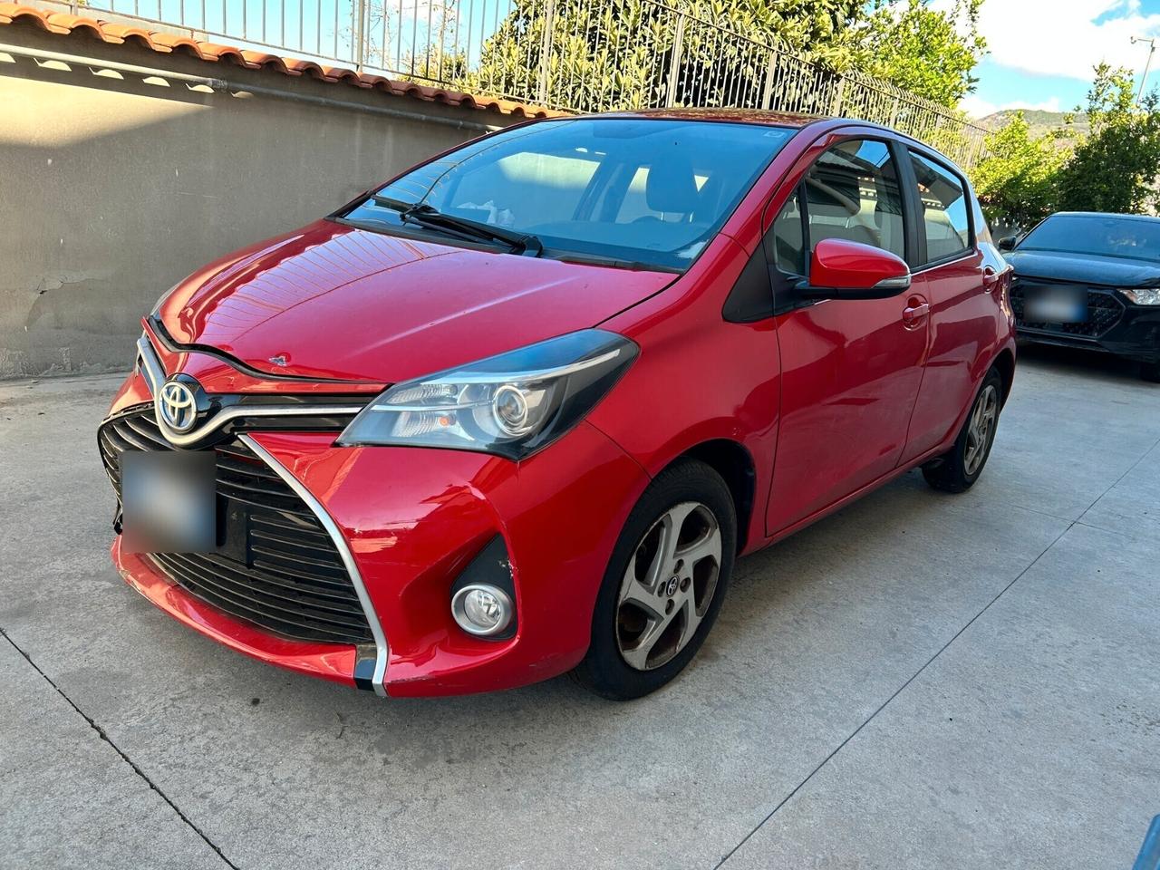 Toyota Yaris 1.5 Hybrid 73CV - 2016 Incidentata