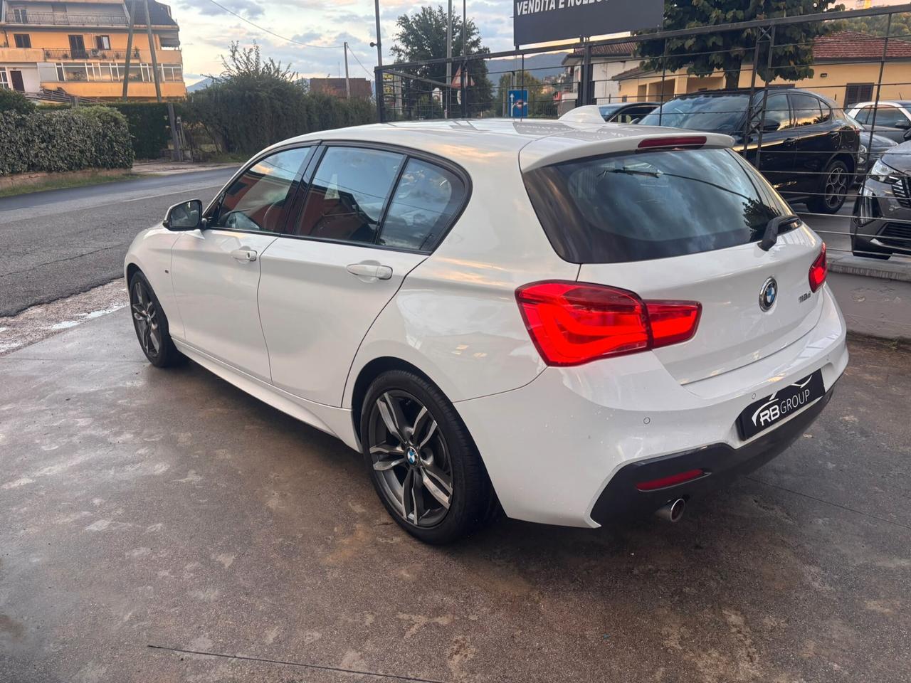 Bmw 118 118d 5p. Msport
