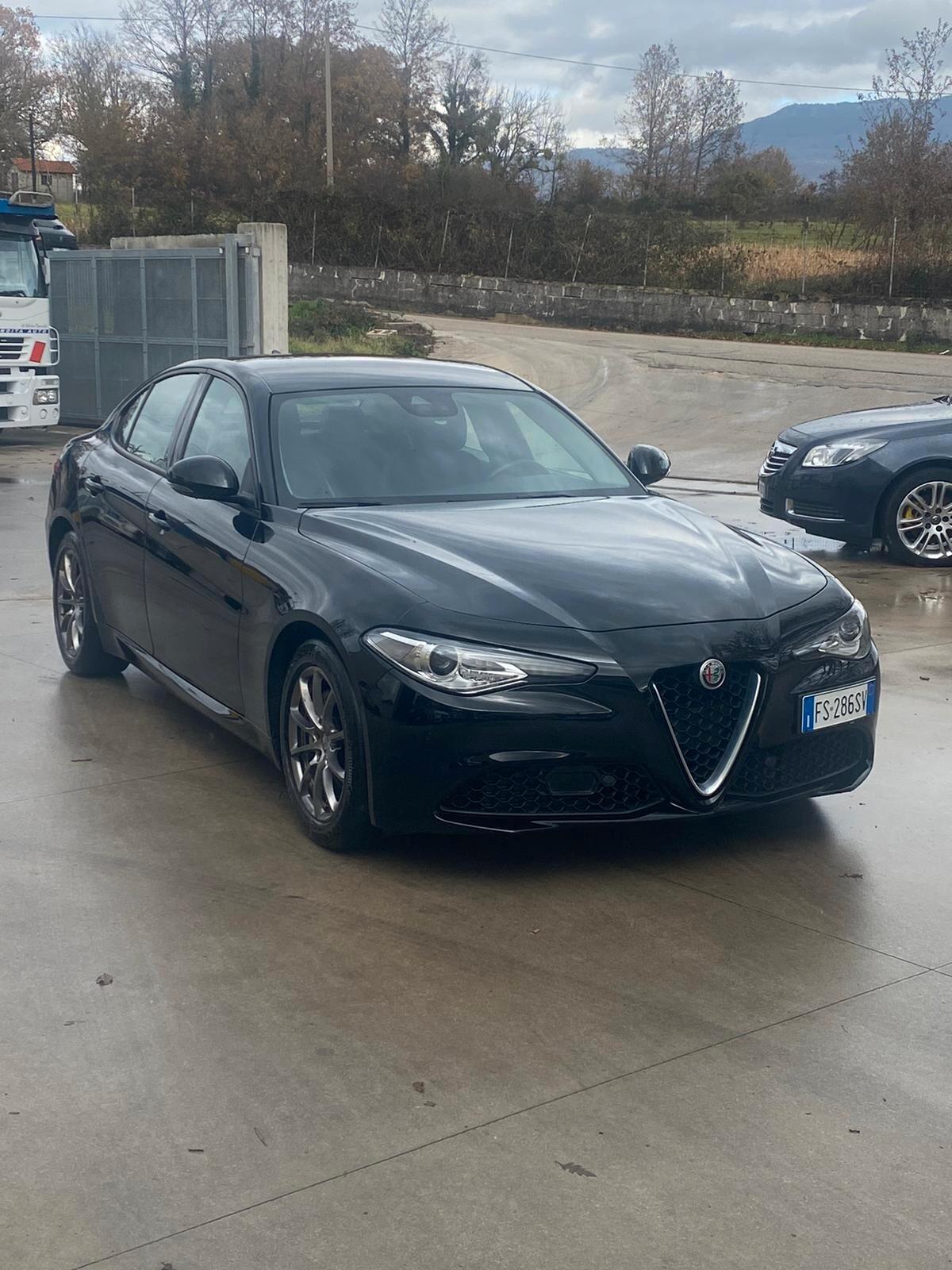 Alfa Romeo Giulia 2.2 Turbodiesel 150 CV Super