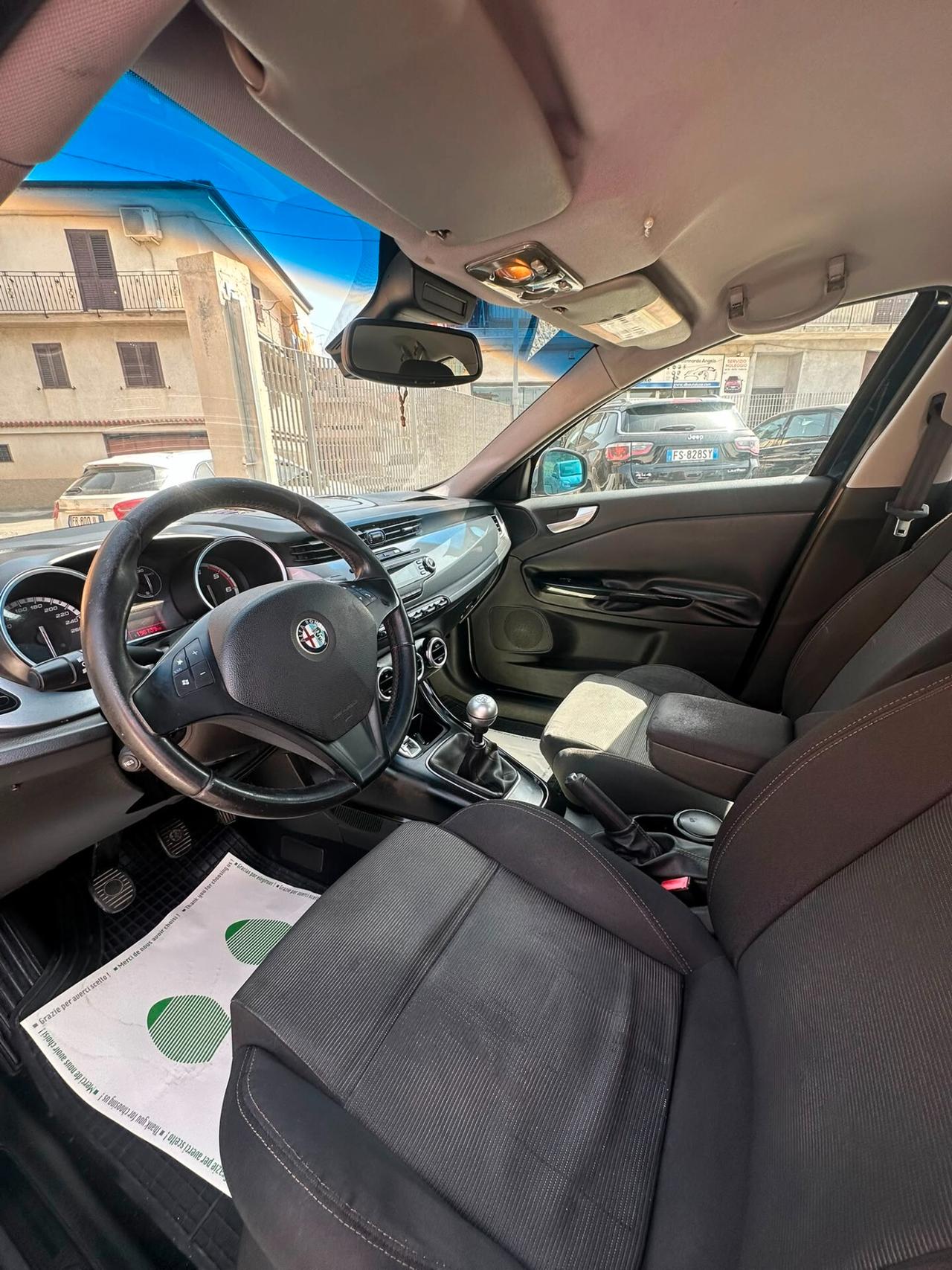 Alfa Romeo Giulietta 2.0 JTDm-2 140 CV Distinctive