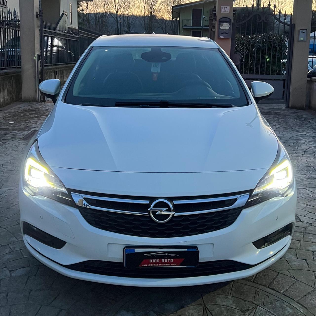 Opel Astra 1.6 CDTi 110CV Start&Stop 5 porte Innovation, UNICO PROPRIETARIO