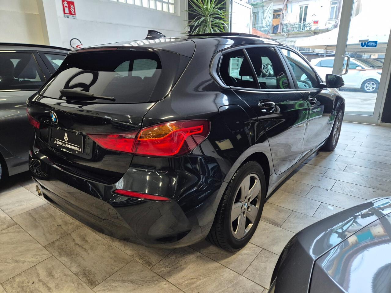 Bmw 116 116d 5p. Business