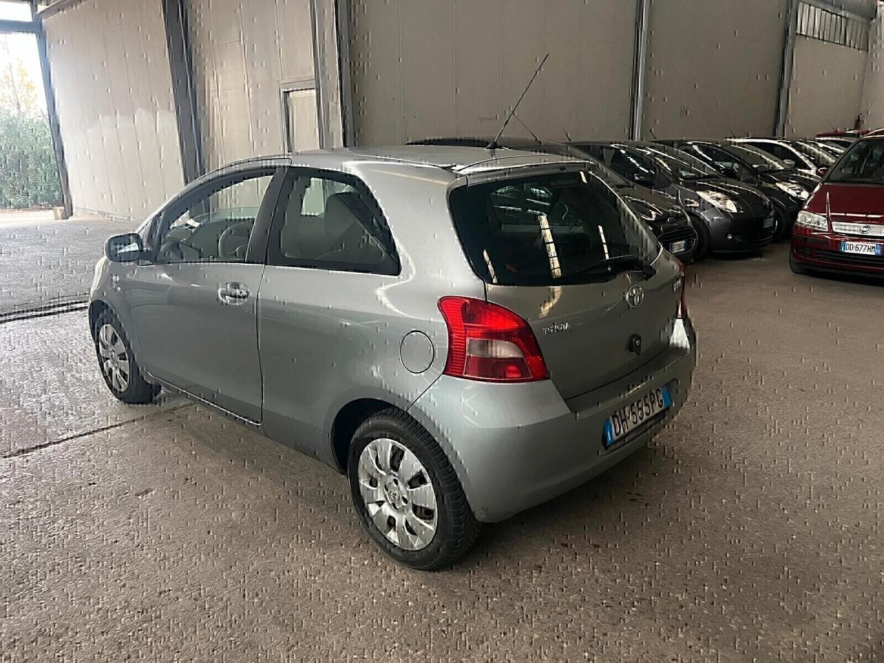 Toyota Yaris 1.3 3 porte M-MT Sol-benz.-2007