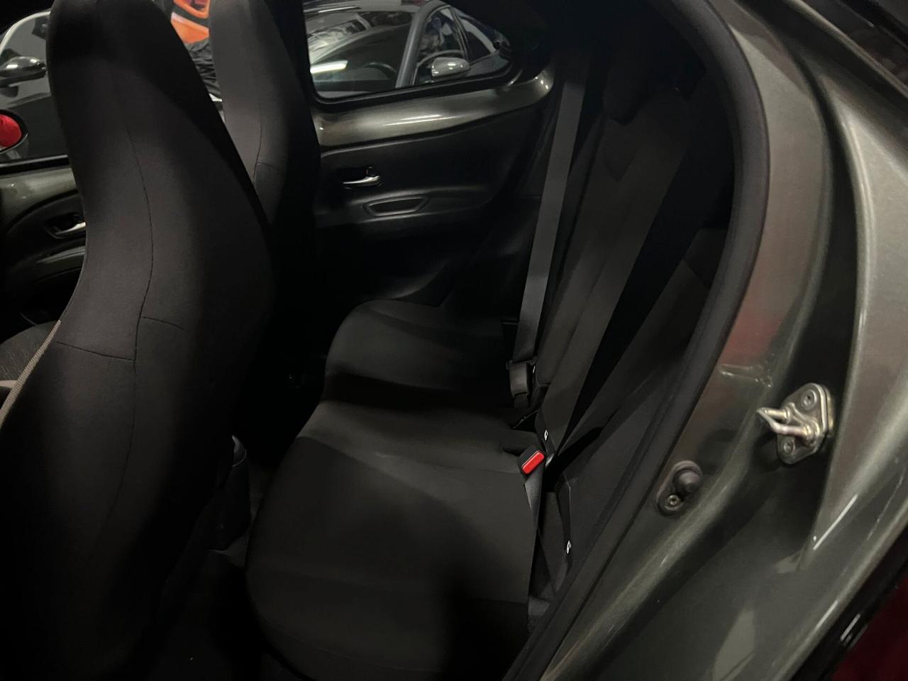 Toyota Aygo X 1.0 VVT-i 72 CV 5 porte Lounge Air S-CVT