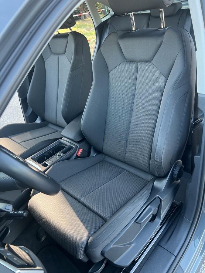 Audi Q3 SPB 35 TDI S tronic Business Plus