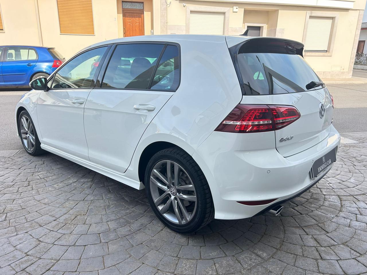 Volkswagen Golf 1.6 TDI 110Cv R-LINE DSG/LED-2017