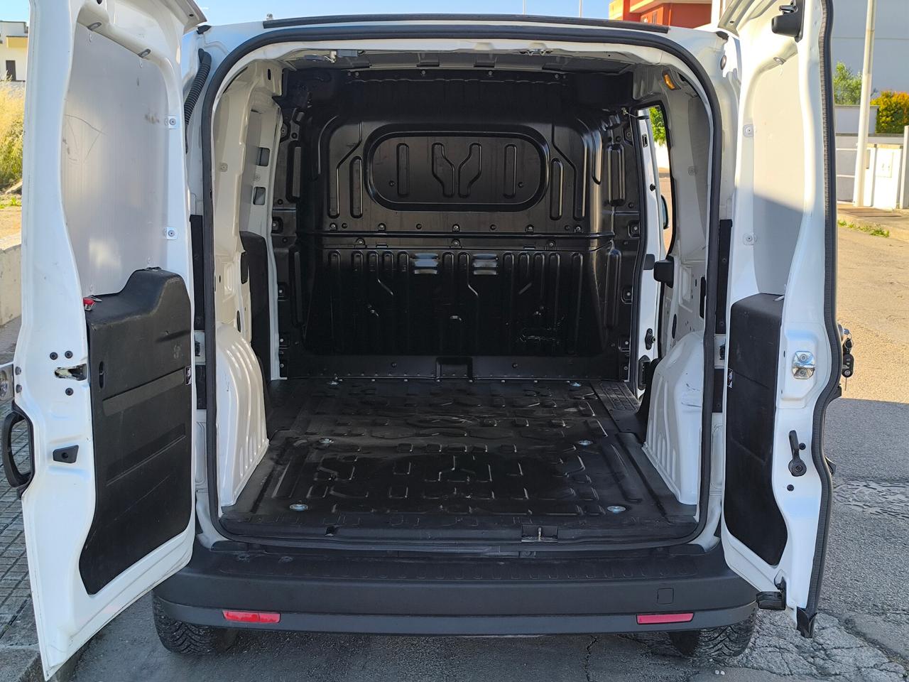 FIAT DOBLÒ MAXI 1.6 DIESEL 07/2019 1 PROPRIETARIO