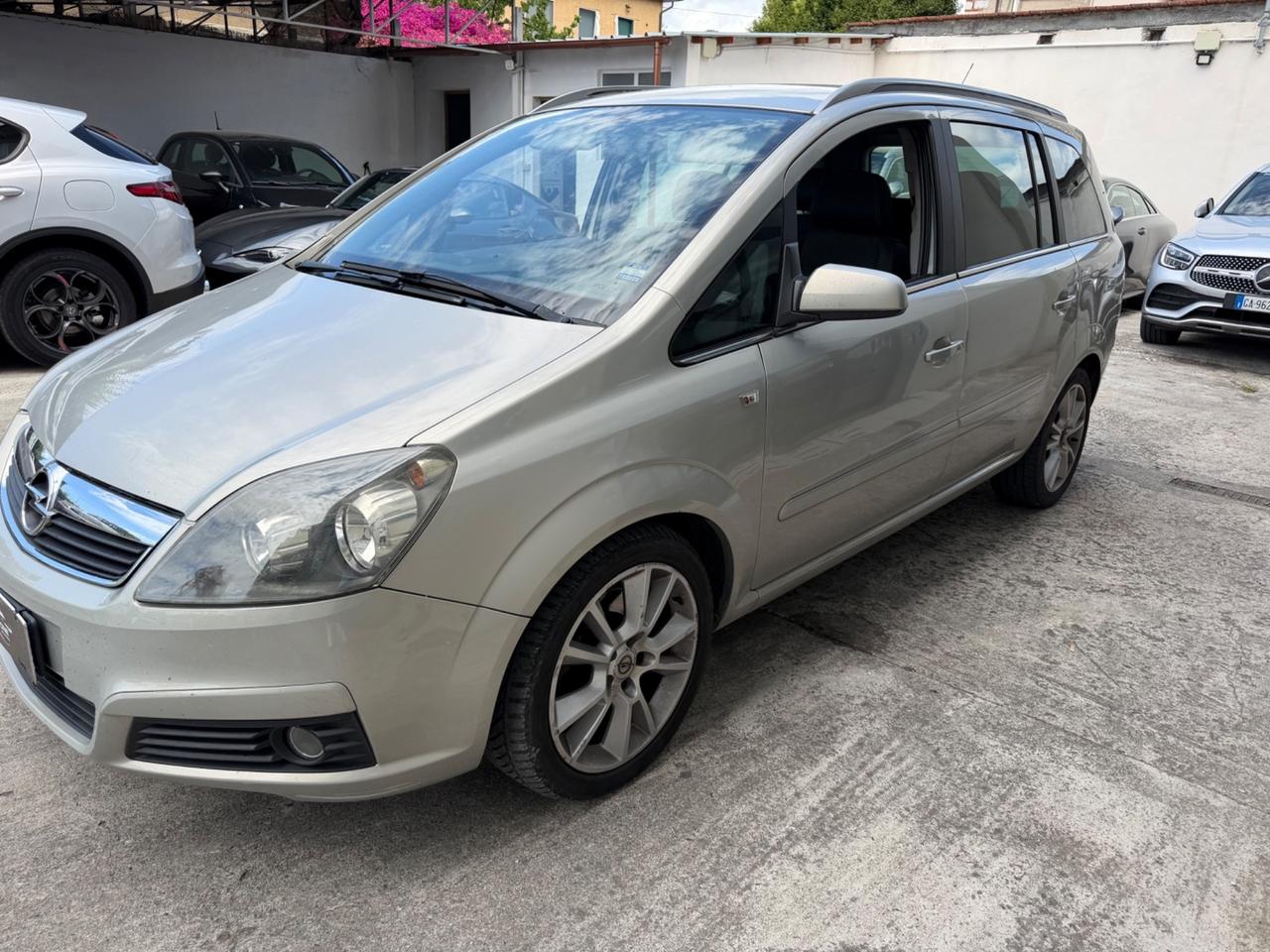 Opel Zafira 1.9 CDTI 120CV Cosmo