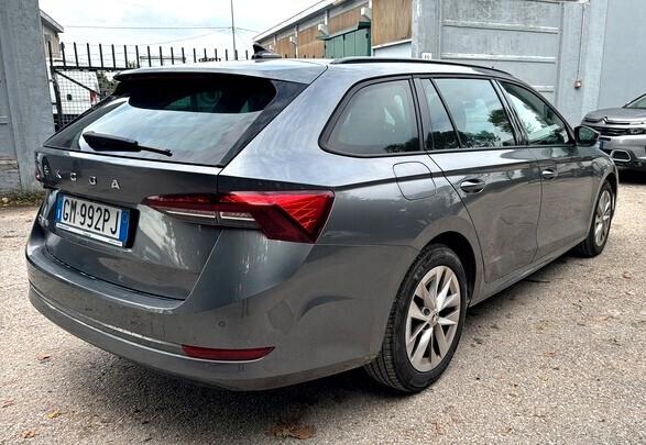 Skoda Octavia 2.0 TDI EVO SCR DSG Wagon Executive