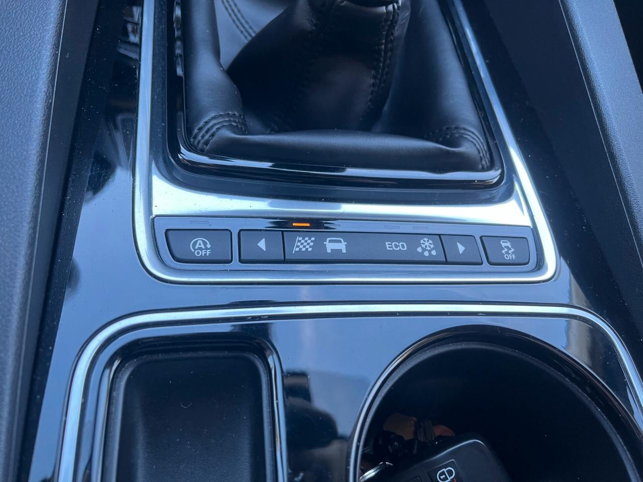 Jaguar F-Pace 2.0 D 180 CV AWD R-Sport