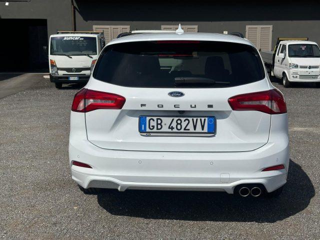 FORD Focus 1.0 EcoBoost 125 CV SW ST-Line