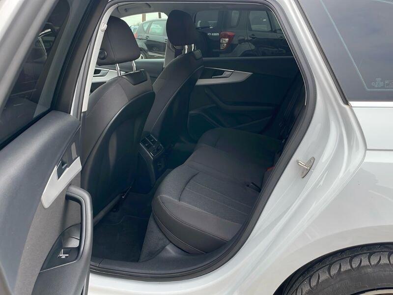 Audi A4 A4 AVANT 2.0 TDI 163 CV