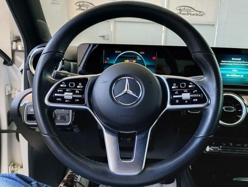 Mercedes-Benz Classe A A 180 d Automatic Premium TUA DA 229,00 AL MESE