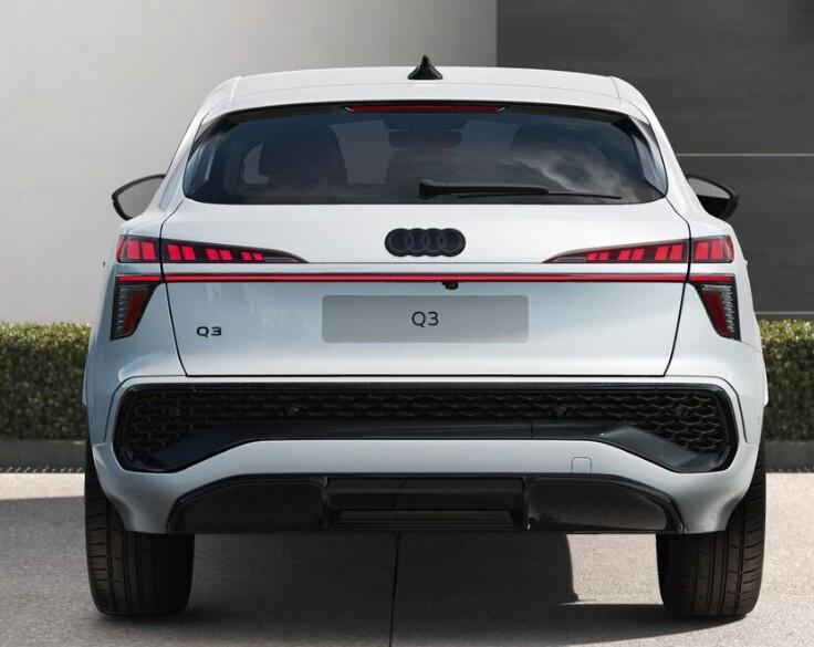 NEW Audi Q3 SPB 35 TDI S tronic line edition/TECH/IVAESP