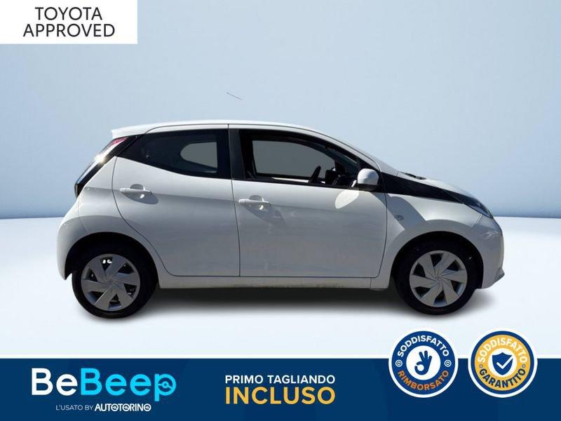 Toyota Aygo 1.0 X-PLAY 5P M-MT