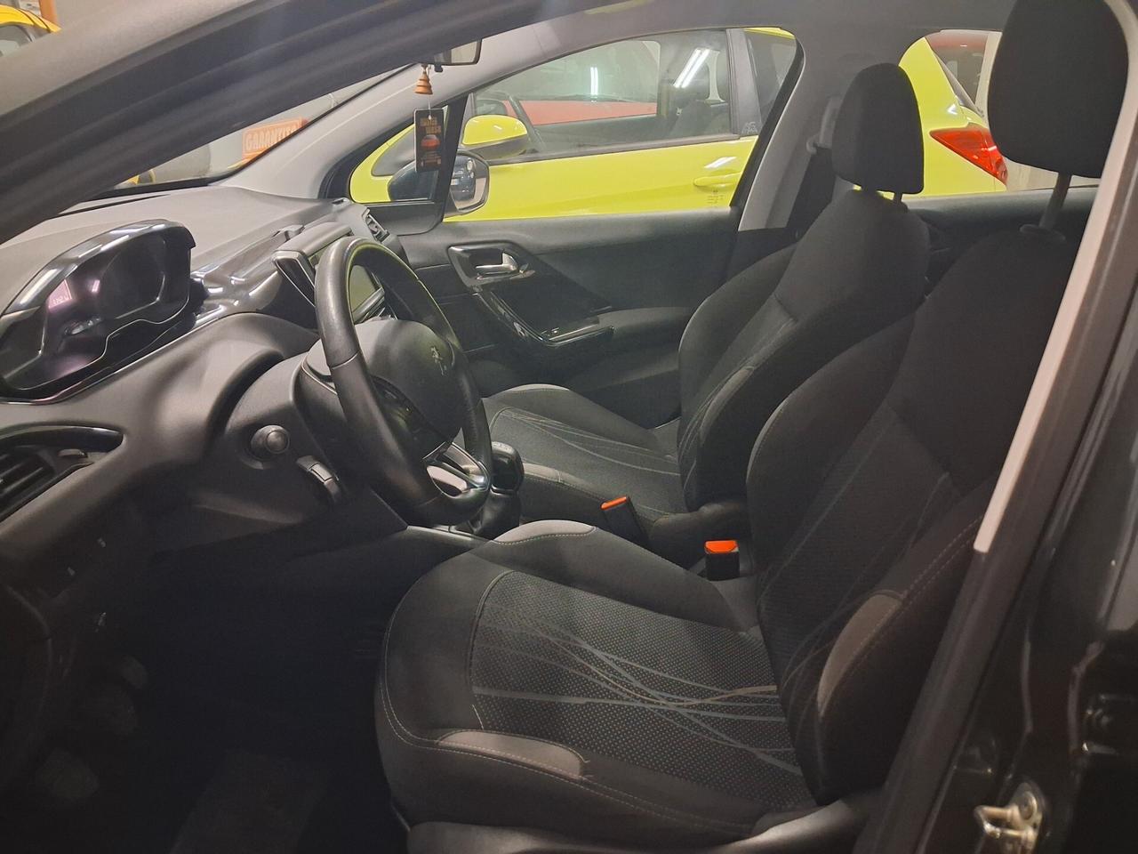 Peugeot 208 1.4 GPL scad 2036 unico prop 2015