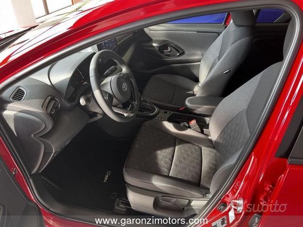 Toyota Yaris 1.5 Hybrid 5 porte Trend