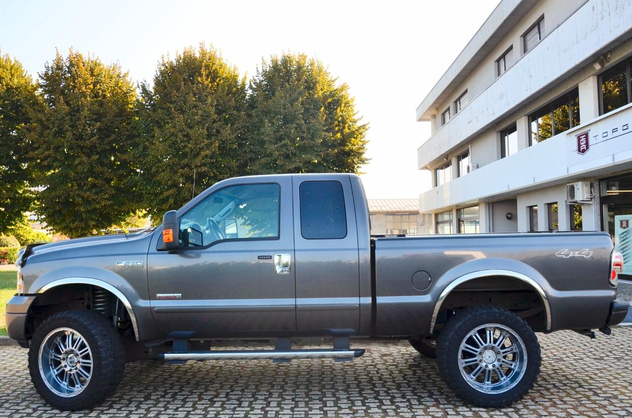 Ford F 250 F-250 6.0 V8 TD SUPER DUTY 325cv AUTO, PERFETTE CONDIZIONI, GANCIO TRAINO, 22"