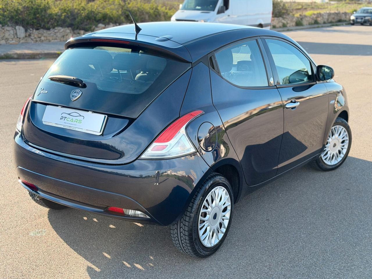 Lancia Ypsilon 1.2 69 CV 5 porte GPL Ecochic Gold