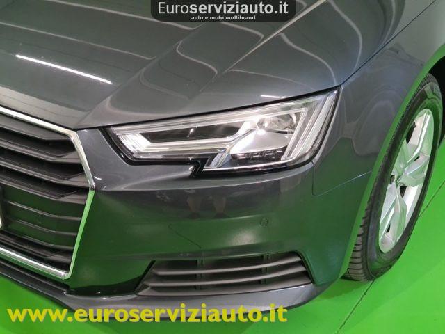 AUDI A4 Avant 35 TDI S tronic