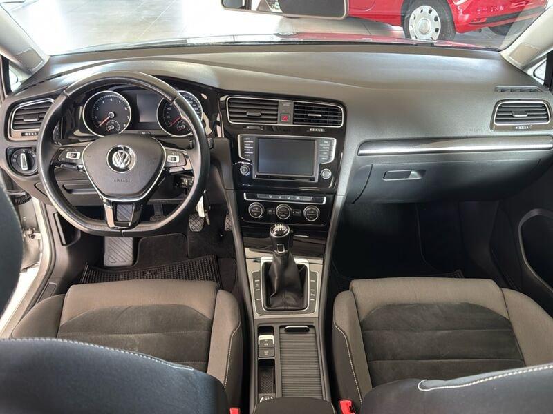 Volkswagen Golf 1.4 TGI Highline BlueMotion