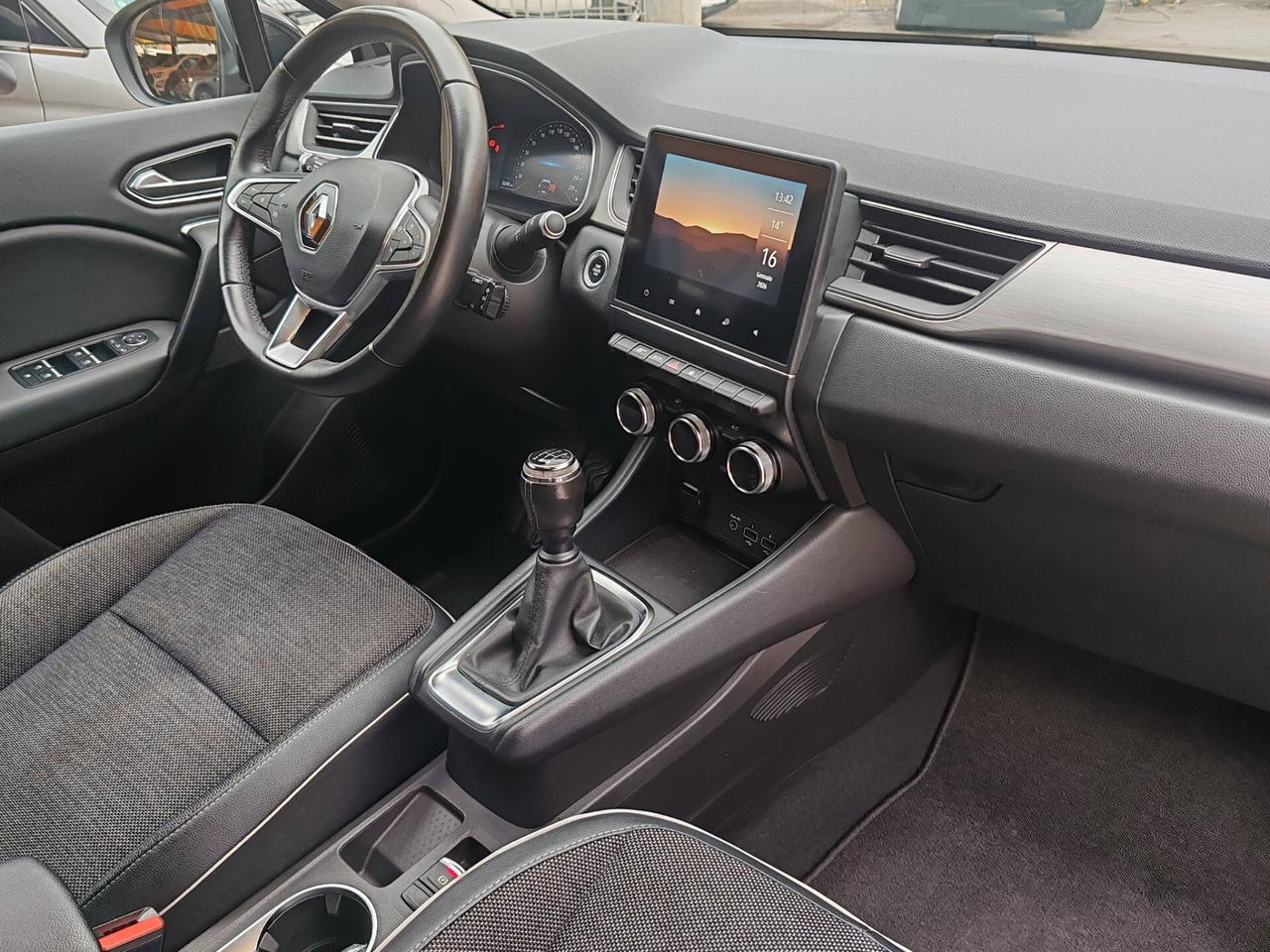 Renault Captur TCe 100 CV Intens