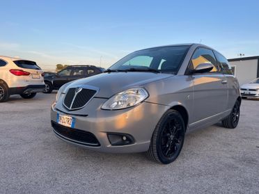 LANCIA YPSILON 1.4 8V FULL TETTO IN VETRO MY07