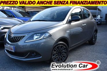 LANCIA Ypsilon 1.0 FireFly 5 p. S&S Hybrid GOLD *RETROCAMERA*
