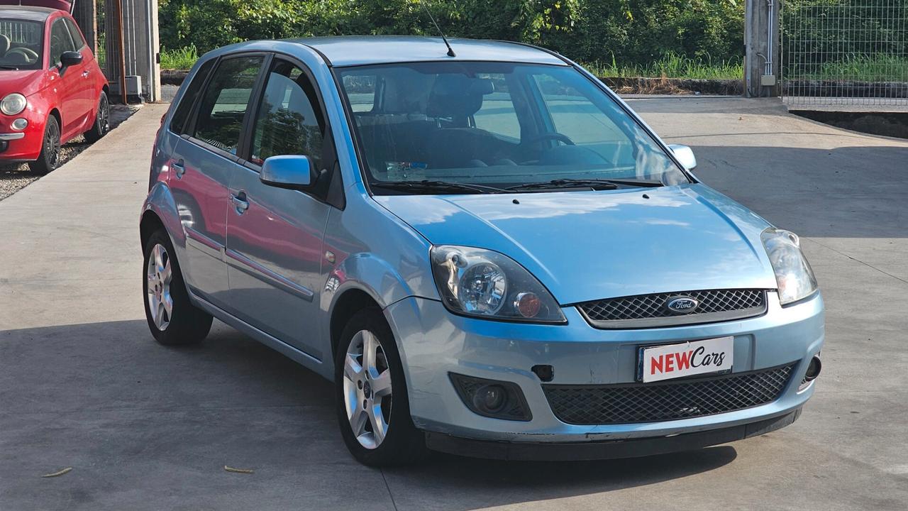 Ford Fiesta 1.4 TDCi 5p. Ghia