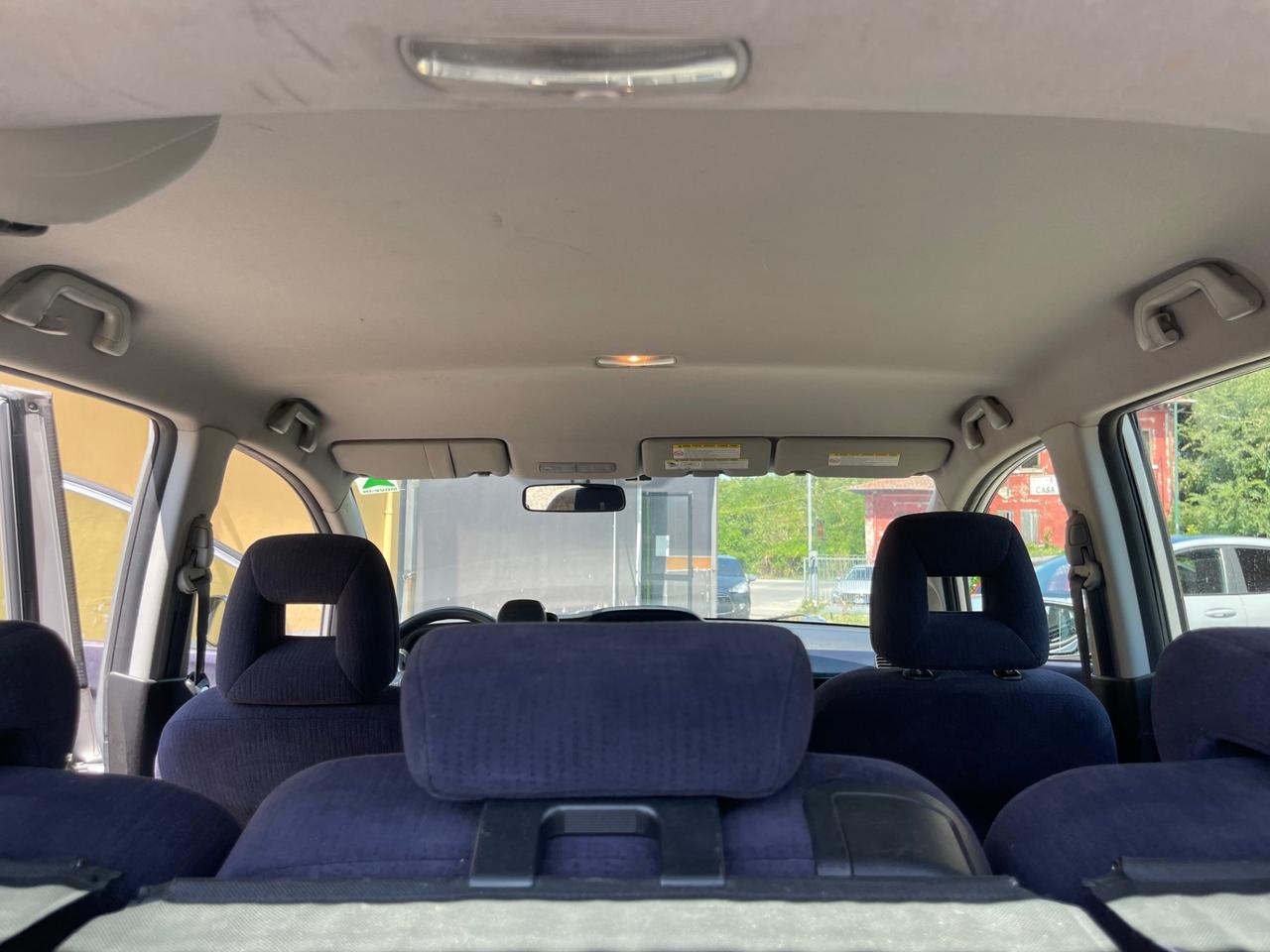Honda FR-V 2.2 16V i-CTDi Comfort Plus DPF
