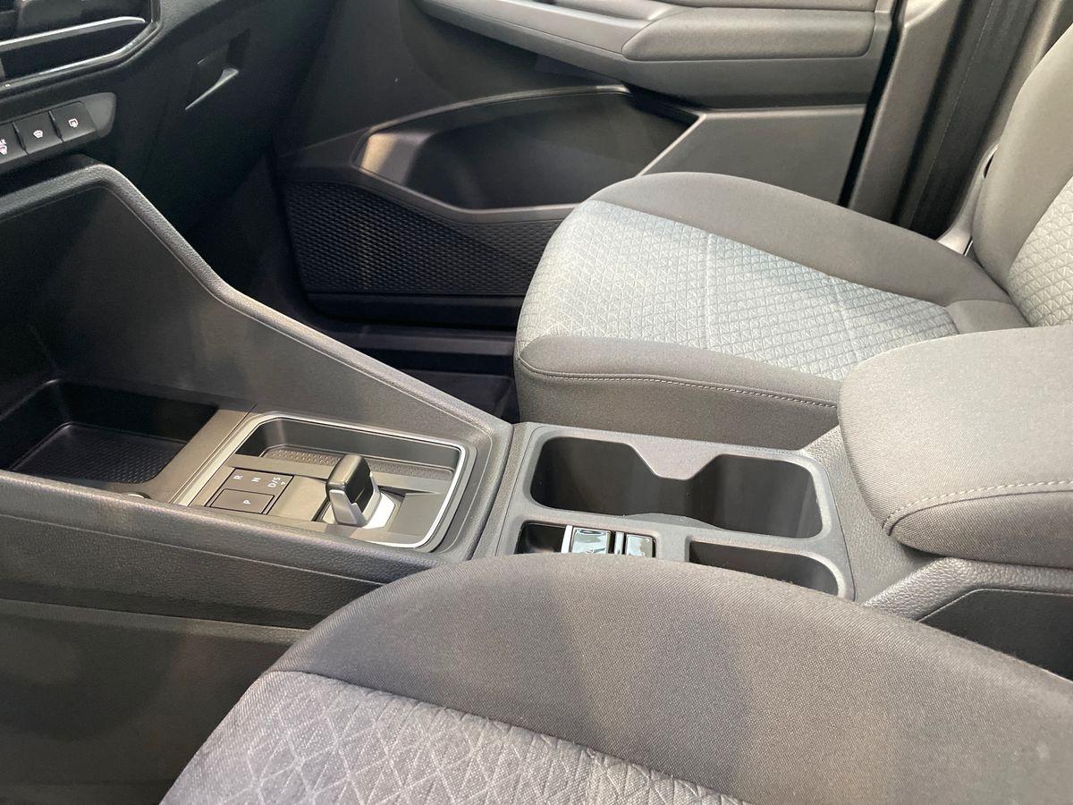 FORD Tourneo Connect V761 2.0 ecoblue 122c