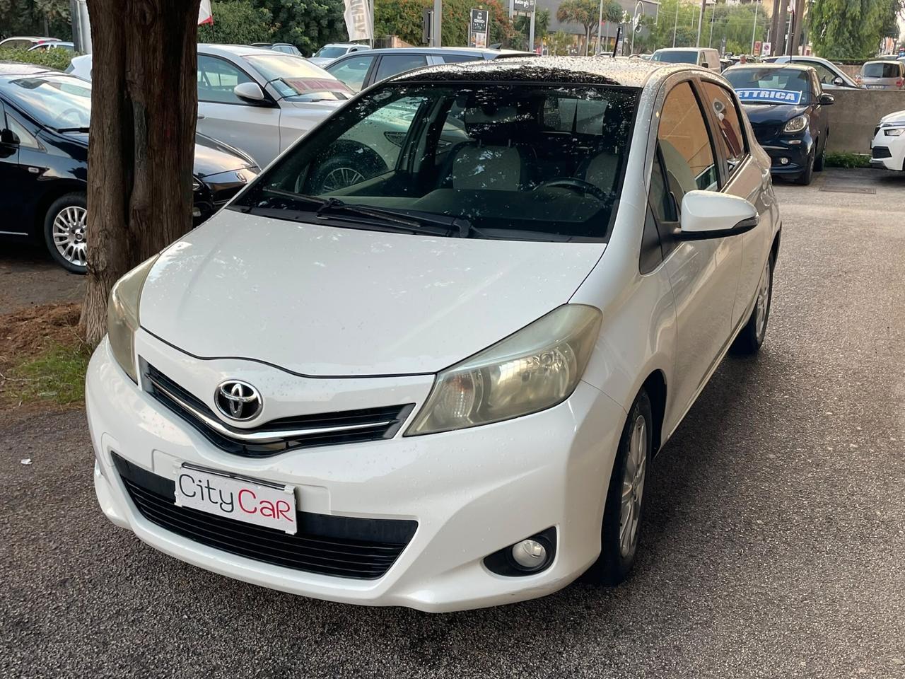 Toyota Yaris 1.4 D-4D 5 porte Lounge
