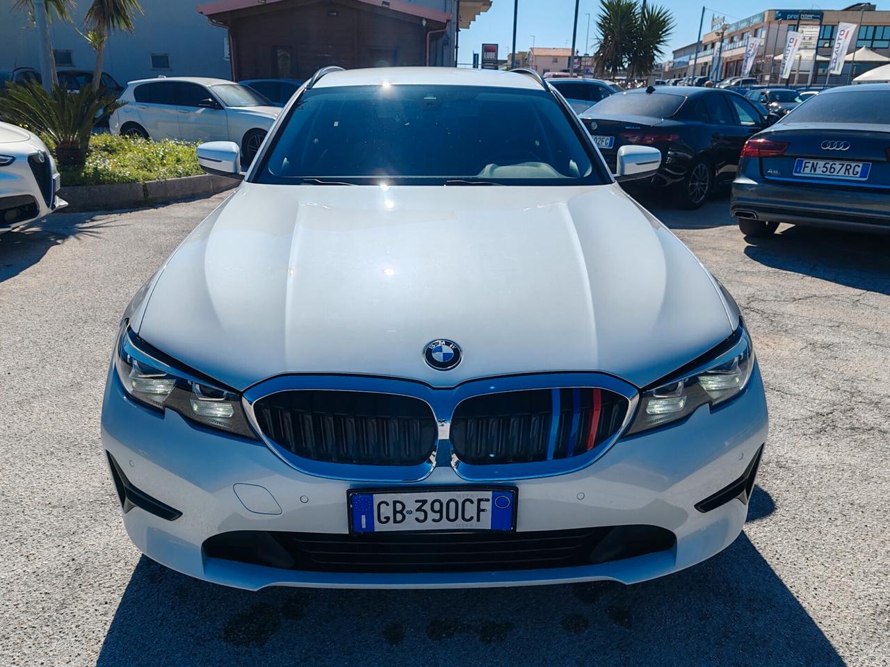 Bmw 318d Touring Business Advantage Aut.